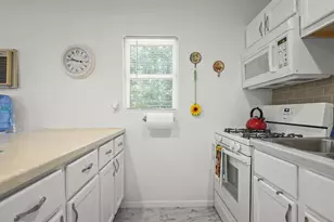 2612 Mason St, Delavan, WI 53115 - Photo 9