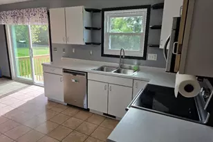 39 London Rd, Cambridge, WI 53523 - Photo 5