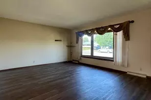 2703 11th Ave, Monroe, WI 53566 - Photo 3