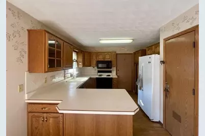 2703 11th Avenue, Monroe, WI 53566 - Photo 11