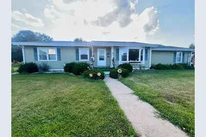 2703 11th Avenue, Monroe, WI 53566 - Photo 1