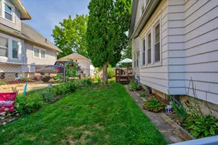 137 E School St, Columbus, WI 53925 - Photo 39