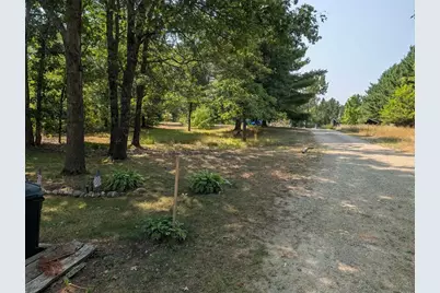 1136 S Buttercup Court, Friendship, WI 53934 - Photo 19