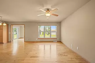7 Half Moon Ct, Madison, WI 53718 - Photo 7