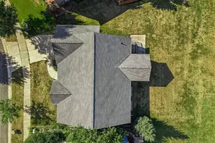 7 Half Moon Ct, Madison, WI 53718 - Photo 35