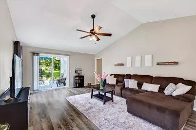 7022 Rockstream Drive, Madison, WI 53719 - Photo 5