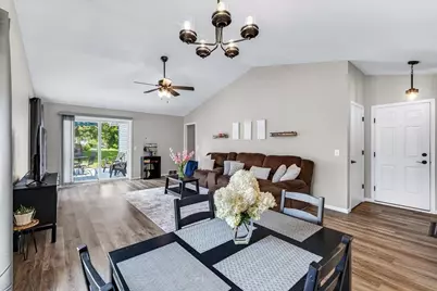 7022 Rockstream Drive, Madison, WI 53719 - Photo 7