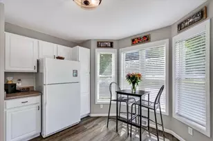7022 Rockstream Dr, Madison, WI 53719 - Photo 11