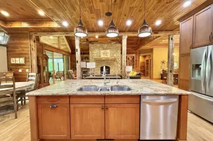 7636 S Butterfly Rd, Beloit, WI 53511 - Photo 9