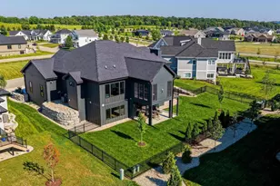5013 Apricot Blossom Ct, Waunakee, WI 53597 - Photo 7