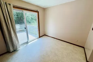 2210 Ridgeway Rd, Monroe, WI 53566 - Photo 15