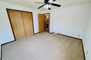 2210 Ridgeway Rd, Monroe, WI 53566 - Photo 29