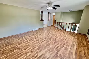 2210 Ridgeway Rd, Monroe, WI 53566 - Photo 9