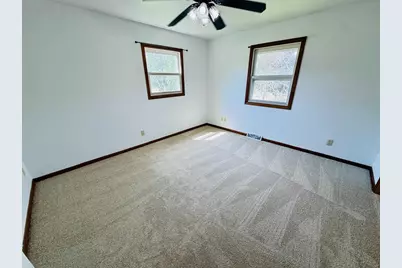 2210 Ridgeway Road, Monroe, WI 53566 - Photo 27
