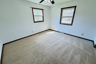 2210 Ridgeway Rd, Monroe, WI 53566 - Photo 27