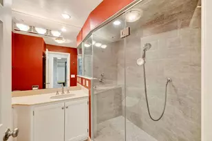 405 Woodward Dr, Madison, WI 53704 - Photo 37