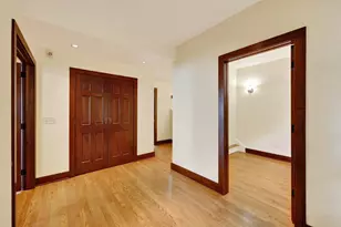 405 Woodward Dr, Madison, WI 53704 - Photo 7