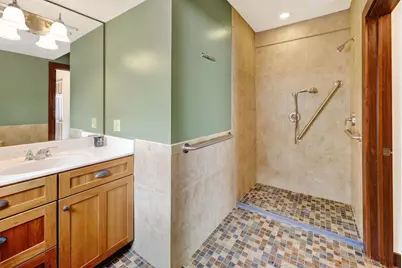 405 Woodward Drive, Madison, WI 53704 - Photo 33