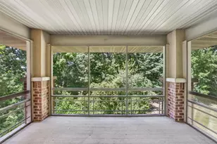 2820 Mickelson Pkwy, Fitchburg, WI 53711 - Photo 9