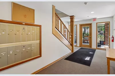 2820 Mickelson Parkway #302, Fitchburg, WI 53711 - Photo 35
