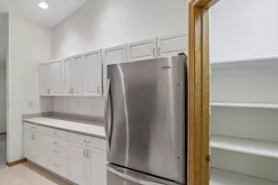 2820 Mickelson Pkwy, Fitchburg, WI 53711 - Photo 19