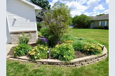 1525 E Williams Drive, Beloit, WI 53511 - Photo 3