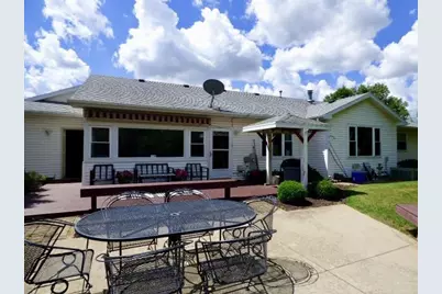 1525 E Williams Drive, Beloit, WI 53511 - Photo 5
