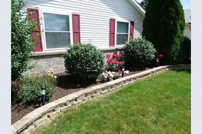 1525 E Williams Drive, Beloit, WI 53511 - Photo 9