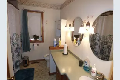 1525 E Williams Drive, Beloit, WI 53511 - Photo 29