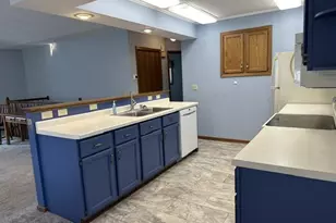 424 S Lexington Pkwy, DeForest, WI 53532 - Photo 11