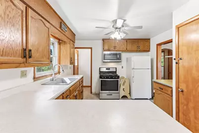 809 N Main Street, Edgerton, WI 53534 - Photo 15