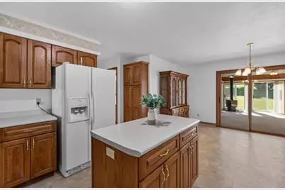 205 Starkweather Drive, Beaver Dam, WI 53916 - Photo 5