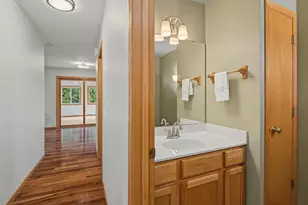 6867 Valiant Dr, Windsor, WI 53598 - Photo 11