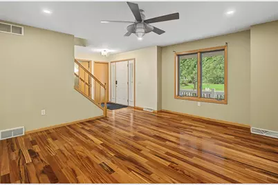 6867 Valiant Drive, Windsor, WI 53598 - Photo 5