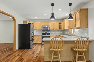 6867 Valiant Dr, Windsor, WI 53598 - Photo 15