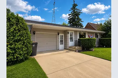 413 W Main Street, Princeton, WI 54968 - Photo 1