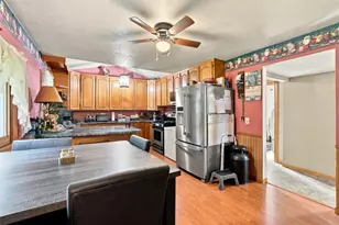 882 Taylor Ln, Stoughton, WI 53589 - Photo 15