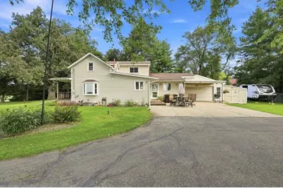 882 Taylor Lane, Stoughton, WI 53589 - Photo 5