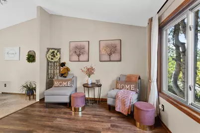 5 Waywood Circle, Madison, WI 53704 - Photo 7