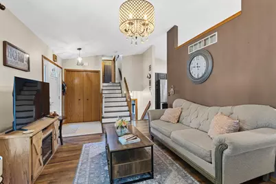 5 Waywood Circle, Madison, WI 53704 - Photo 5