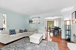 7202 E Valley Ridge Dr, Madison, WI 53719 - Photo 11