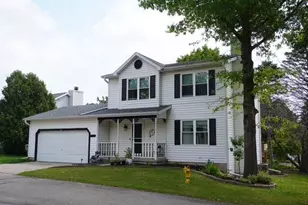 7202 E Valley Ridge Dr, Madison, WI 53719 - Photo 1