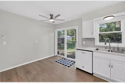 1121 Debra Lane, Madison, WI 53704 - Photo 11