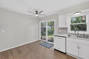 1121 Debra Ln, Madison, WI 53704 - Photo 11