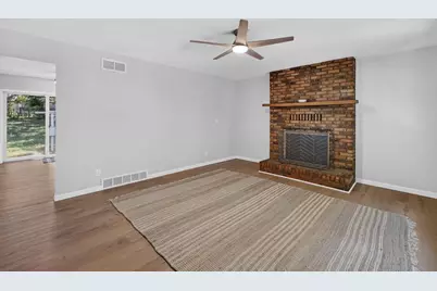 1121 Debra Lane, Madison, WI 53704 - Photo 3
