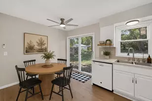 1121 Debra Ln, Madison, WI 53704 - Photo 9