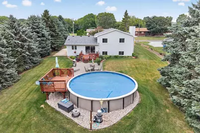 80 Johnson Avenue, Oshkosh, WI 54902 - Photo 3