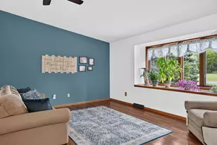 80 Johnson Ave, Oshkosh, WI 54902 - Photo 9