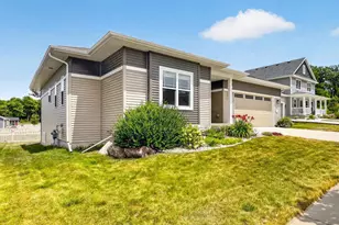 5884 Tranquility Trl, Madison, WI 53718 - Photo 3