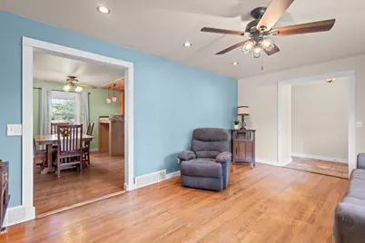 4210 Sunnyside Crescent, Madison, WI 53704 - Photo 11